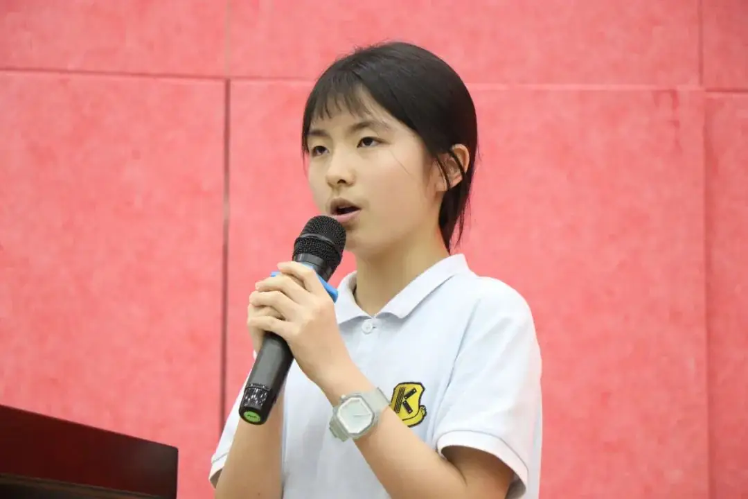 桃李春风凌云志,决胜生地“小中考”———漳州康桥学校八年级“小中考”誓师大会纪实 第23张 桃李春风凌云志,决胜生地“小中考”———漳州康桥学校八年级“小中考”誓师大会纪实 第23张