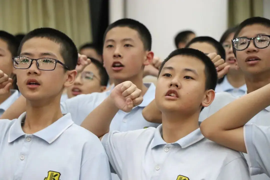 桃李春风凌云志,决胜生地“小中考”———漳州康桥学校八年级“小中考”誓师大会纪实 第54张 桃李春风凌云志,决胜生地“小中考”———漳州康桥学校八年级“小中考”誓师大会纪实 第54张