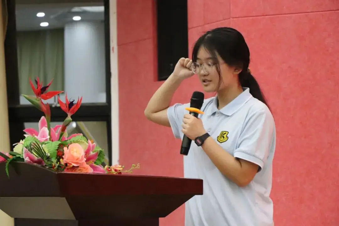 桃李春风凌云志,决胜生地“小中考”———漳州康桥学校八年级“小中考”誓师大会纪实 第59张 桃李春风凌云志,决胜生地“小中考”———漳州康桥学校八年级“小中考”誓师大会纪实 第59张
