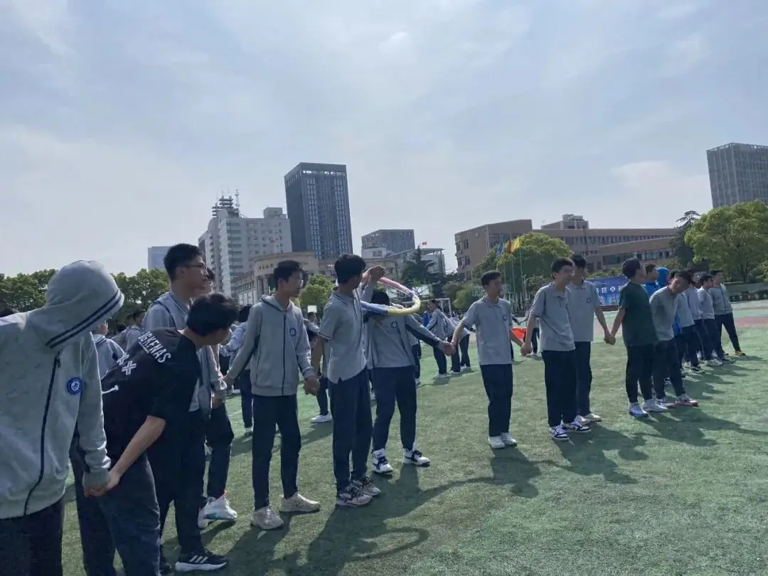 【心境调色】中考复习备考减压活动①|中考“鸭梨”山大?心理老师来解压 第13张 【心境调色】中考复习备考减压活动①|中考“鸭梨”山大?心理老师来解压 第13张