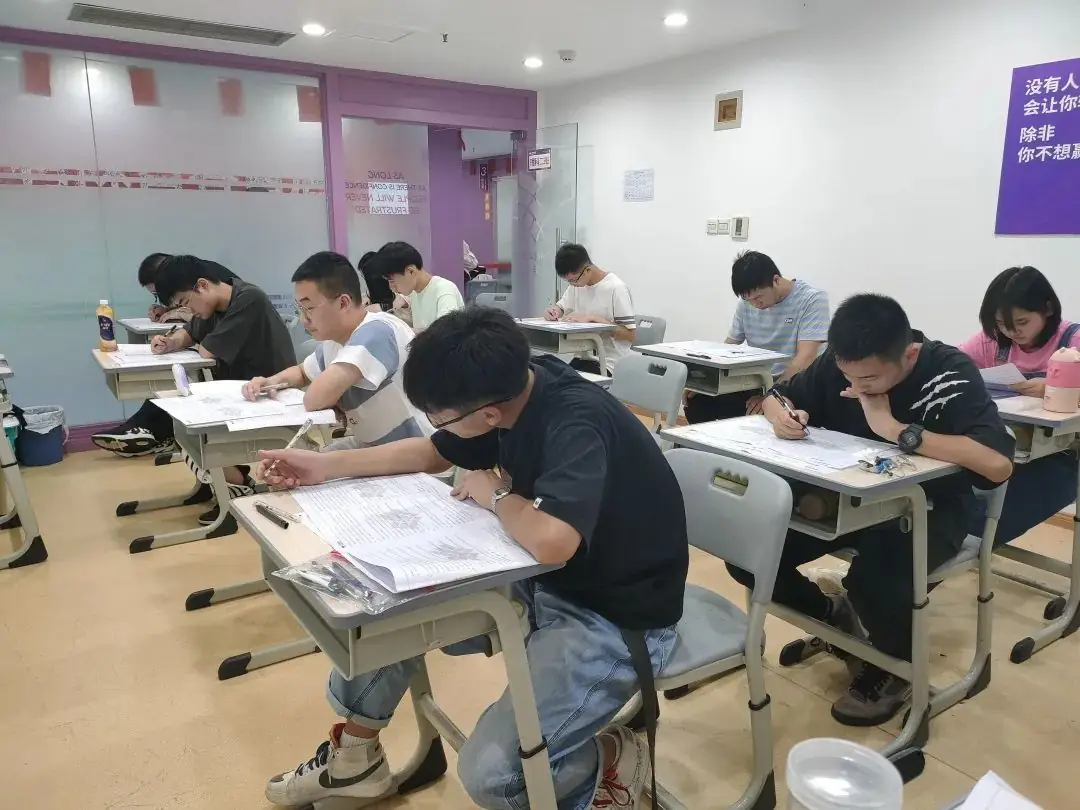 高考前最后冲刺,拼的就是这3件事!成功“逆袭”变“学霸”!-第3张图片-四季读书网 高考前最后冲刺,拼的就是这3件事!成功“逆袭”变“学霸”!-第3张图片-四季读书网