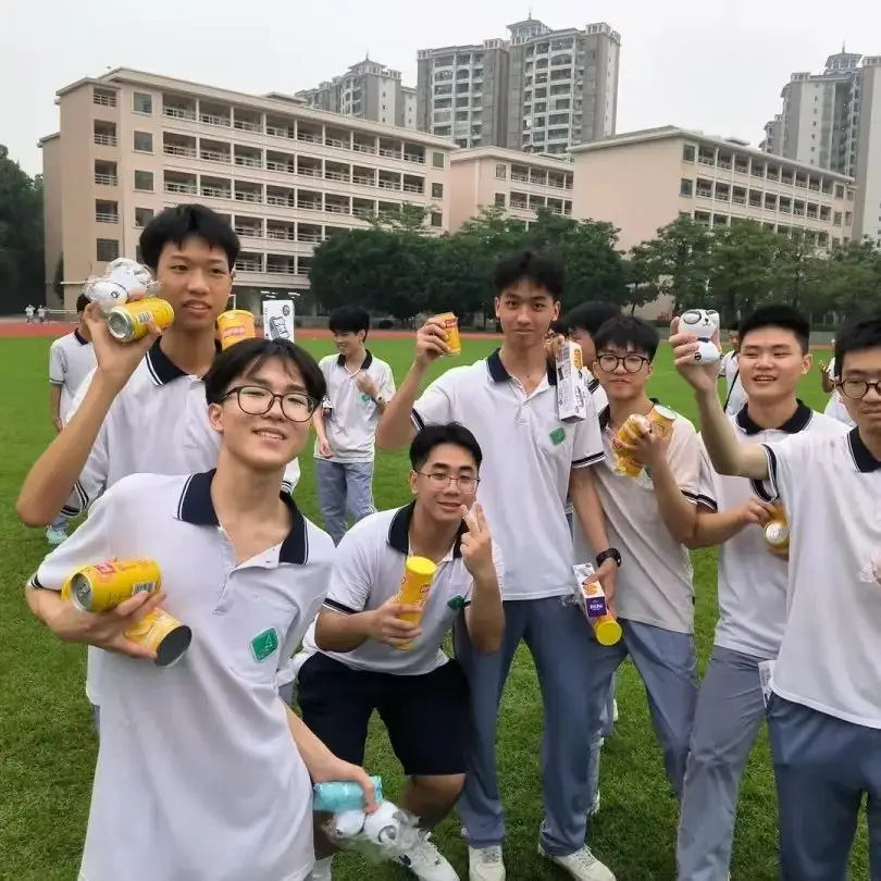 助力高考  与梦同行 —四会中学2024届高三学生减压赋能活动 第22张