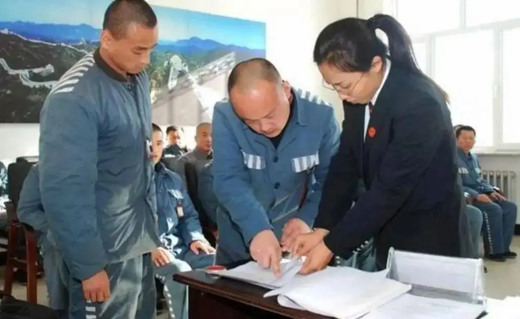 高考试卷为啥要在监狱里印刷?背后原因,很多人还不知道......-第3张图片-四季读书网