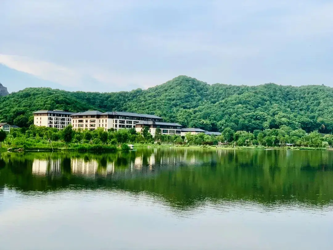 中考400多分的孩子,为何高考能突破“特控线”?杭州这所高中三年“一生一案”培养,实现惊人飞跃!-第1张图片-四季读书网 中考400多分的孩子,为何高考能突破“特控线”?杭州这所高中三年“一生一案”培养,实现惊人飞跃!-第1张图片-四季读书网