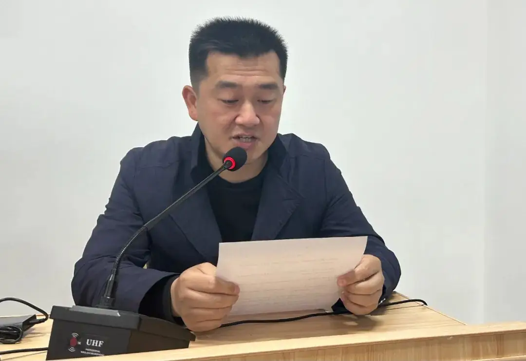 坚定目标 凝心聚力 决胜高考——我校召开高三二模质量分析会-第8张图片-四季读书网