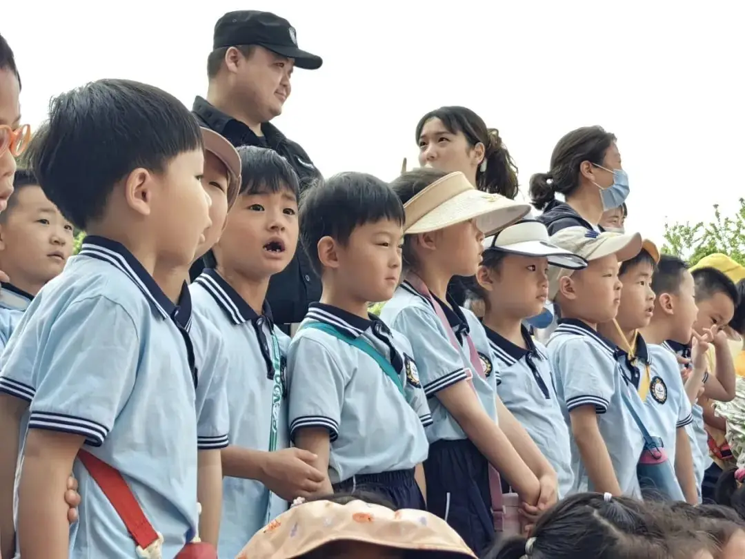 【活动资讯】走进小学,礼遇成长!——康润幼儿园幼小衔接系列活动之小学探访之旅 第29张 【活动资讯】走进小学,礼遇成长!——康润幼儿园幼小衔接系列活动之小学探访之旅 第29张