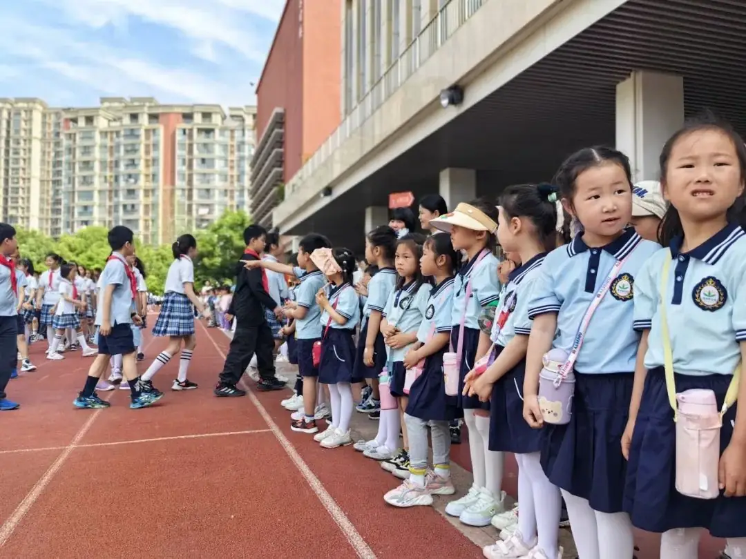 【活动资讯】走进小学,礼遇成长!——康润幼儿园幼小衔接系列活动之小学探访之旅 第30张 【活动资讯】走进小学,礼遇成长!——康润幼儿园幼小衔接系列活动之小学探访之旅 第30张