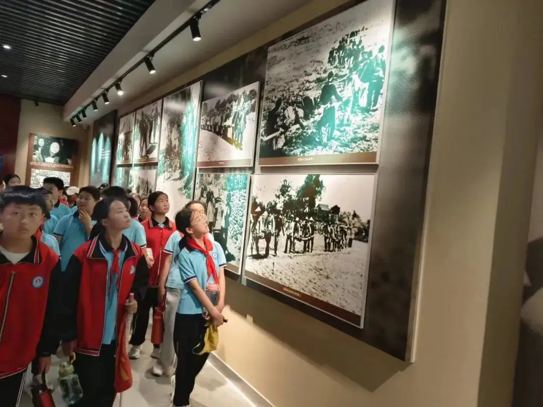 沂南县辛集镇库沟中心小学开展“红领巾爱祖国”红色研学实践活动 第29张 沂南县辛集镇库沟中心小学开展“红领巾爱祖国”红色研学实践活动 第29张