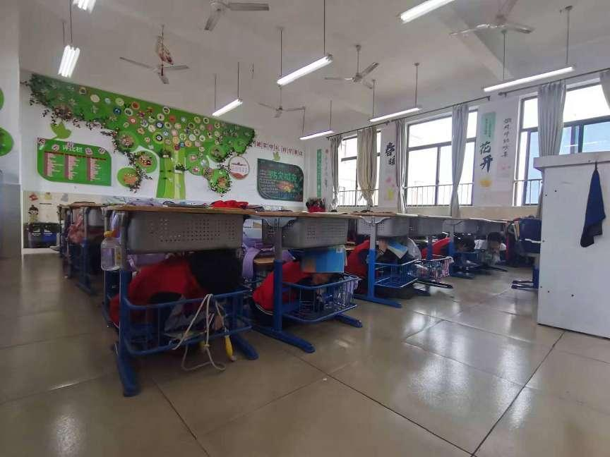 平潭岚城乡中心小学防灾减灾日活动 第11张 平潭岚城乡中心小学防灾减灾日活动 第11张