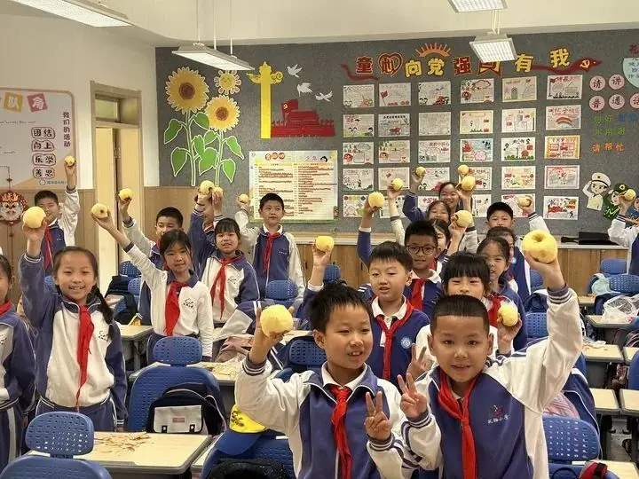 【凤栖小学·凤起德育】劳动技能大比拼  争做劳动小能手——德清县凤栖小学2024年劳动月劳动技能班级过关赛活动 第33张