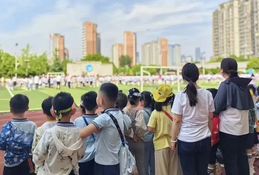 【活动资讯】走进小学,礼遇成长!——康润幼儿园幼小衔接系列活动之小学探访之旅 第23张 【活动资讯】走进小学,礼遇成长!——康润幼儿园幼小衔接系列活动之小学探访之旅 第23张