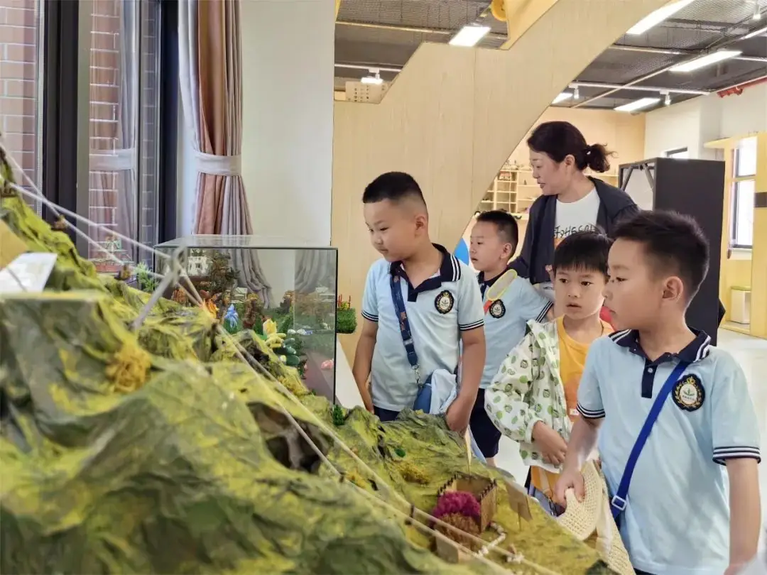 【活动资讯】走进小学,礼遇成长!——康润幼儿园幼小衔接系列活动之小学探访之旅 第49张 【活动资讯】走进小学,礼遇成长!——康润幼儿园幼小衔接系列活动之小学探访之旅 第49张
