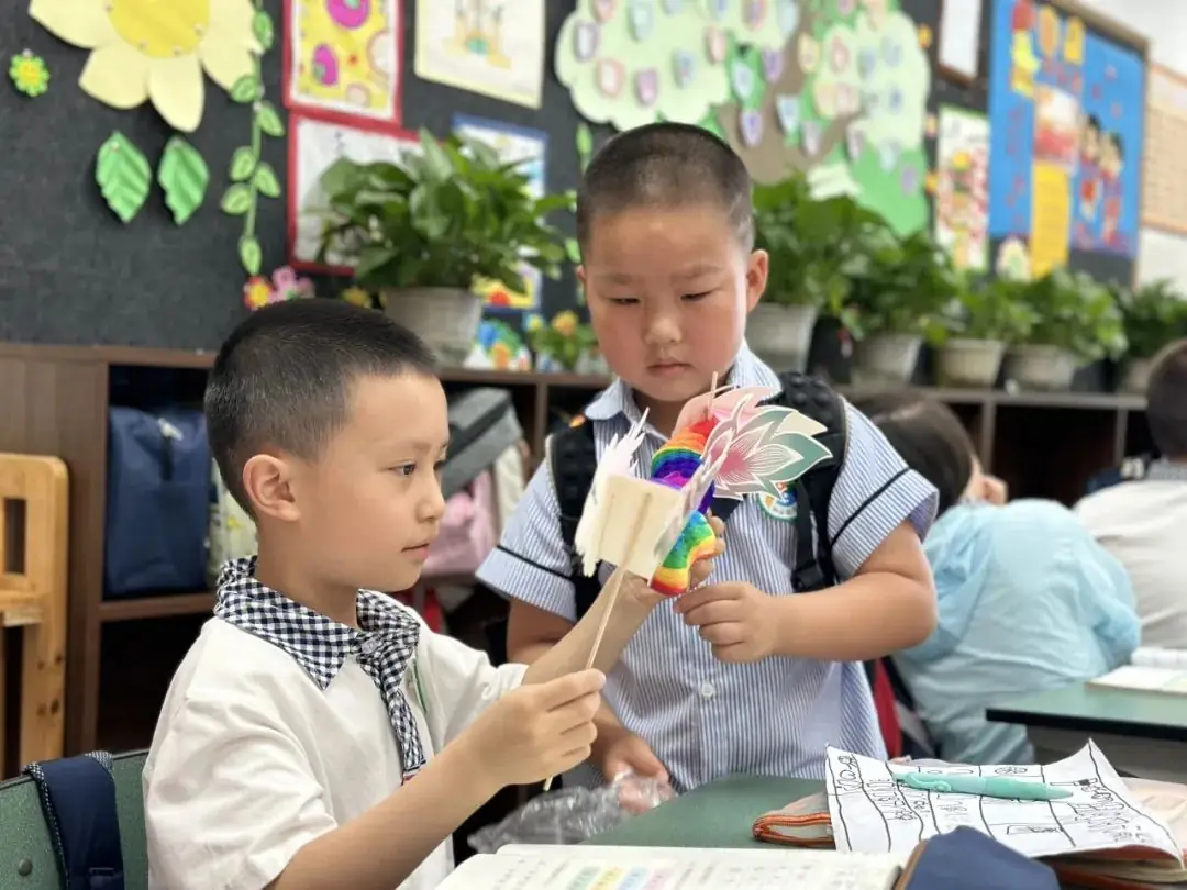【奇乐睿幼儿园】——“初探小学·礼遇成长”大班组参观小学活动 第80张 【奇乐睿幼儿园】——“初探小学·礼遇成长”大班组参观小学活动 第80张