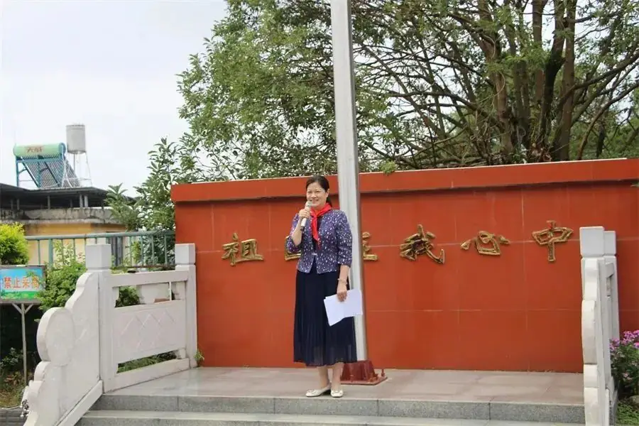 北京市海淀区双榆树中心小学到耿马自治县城关完全小学开展友谊校教学交流活动 第5张 北京市海淀区双榆树中心小学到耿马自治县城关完全小学开展友谊校教学交流活动 第5张