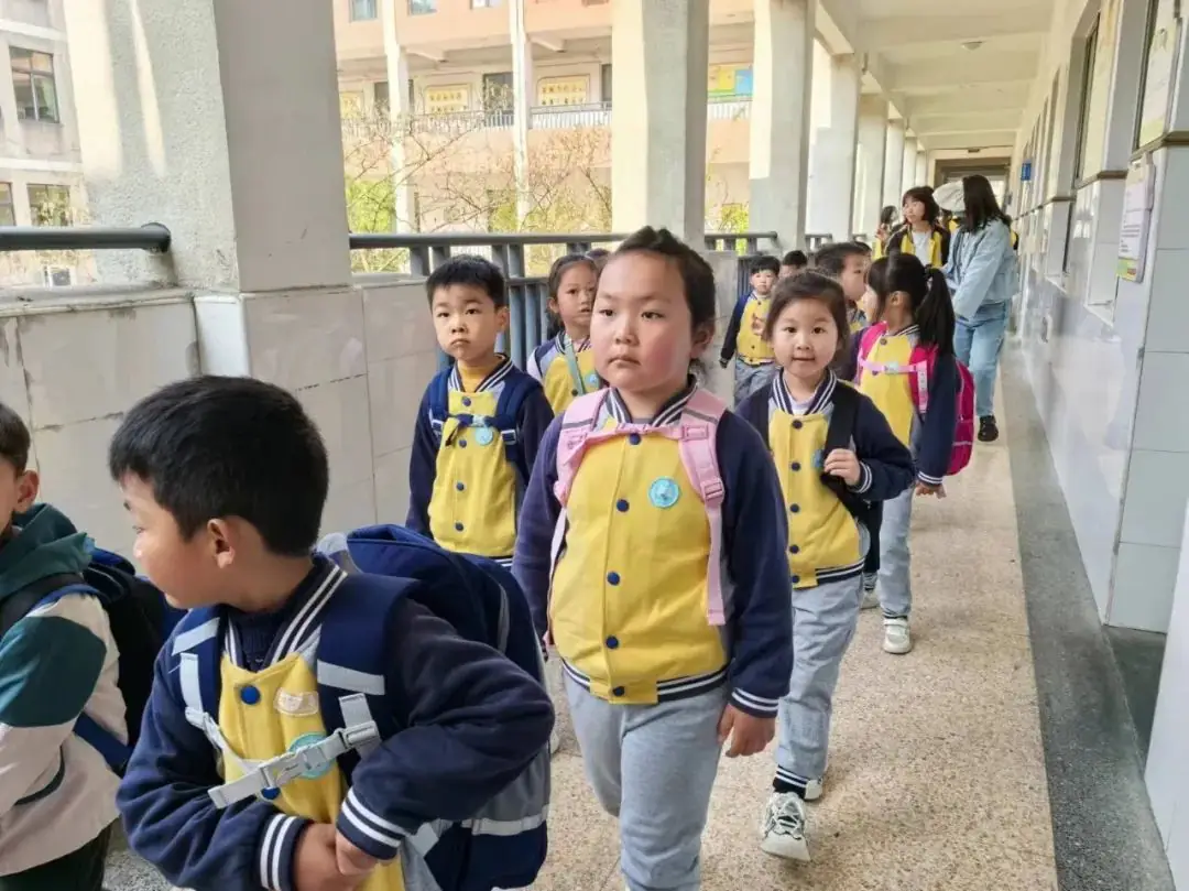 走近小学 快乐衔接 第30张 走近小学 快乐衔接 第30张