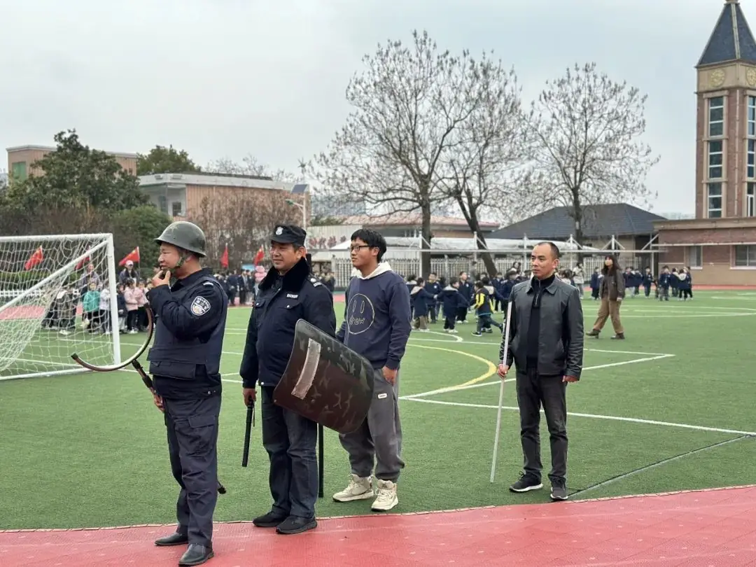 守护成长 安全“童”行——凯杰小学“一校一策”安全进行时 第7张 守护成长 安全“童”行——凯杰小学“一校一策”安全进行时 第7张