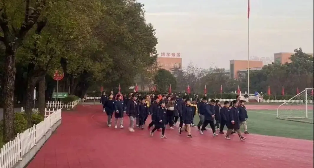 守护成长 安全“童”行——凯杰小学“一校一策”安全进行时 第19张 守护成长 安全“童”行——凯杰小学“一校一策”安全进行时 第19张
