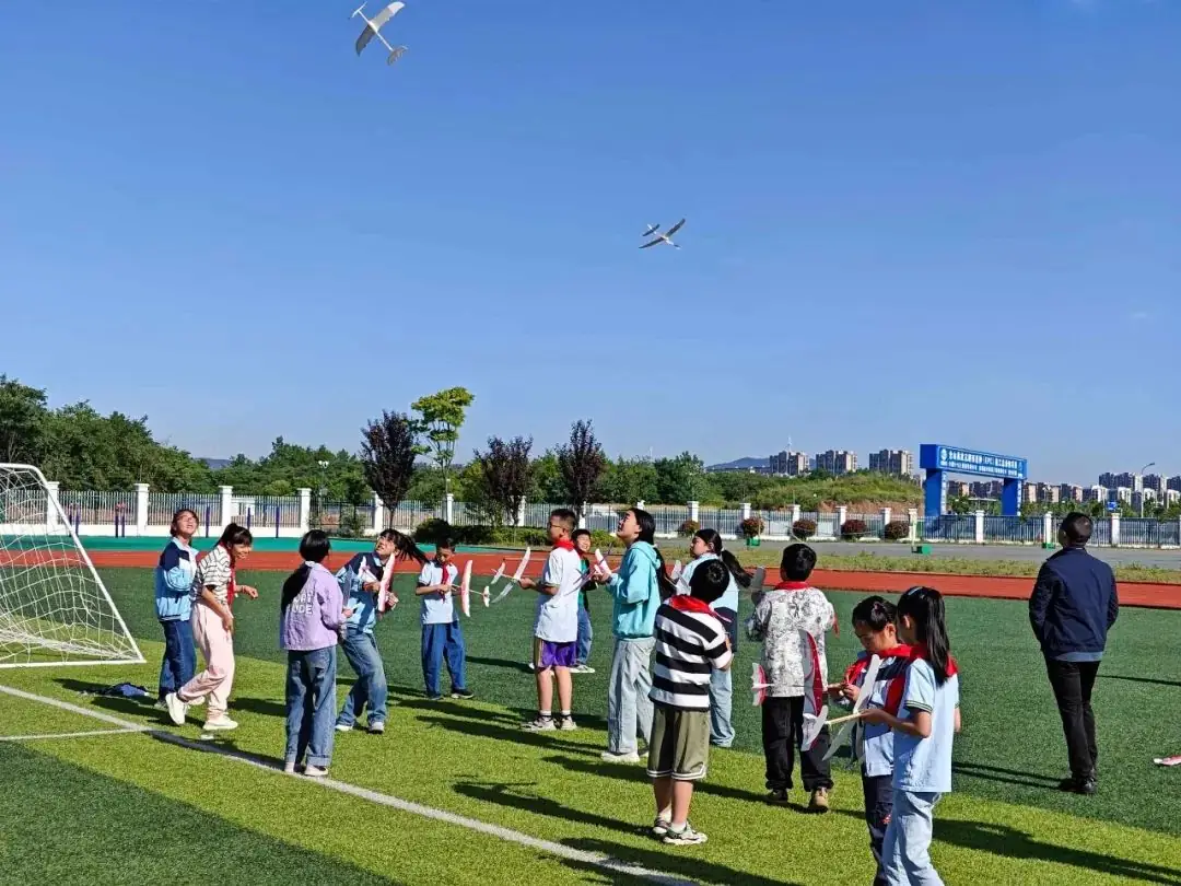喜报!安徽师范大学附属含山实验小学获20个省级奖项,实现一等奖“0”的突破! 第27张 喜报!安徽师范大学附属含山实验小学获20个省级奖项,实现一等奖“0”的突破! 第27张
