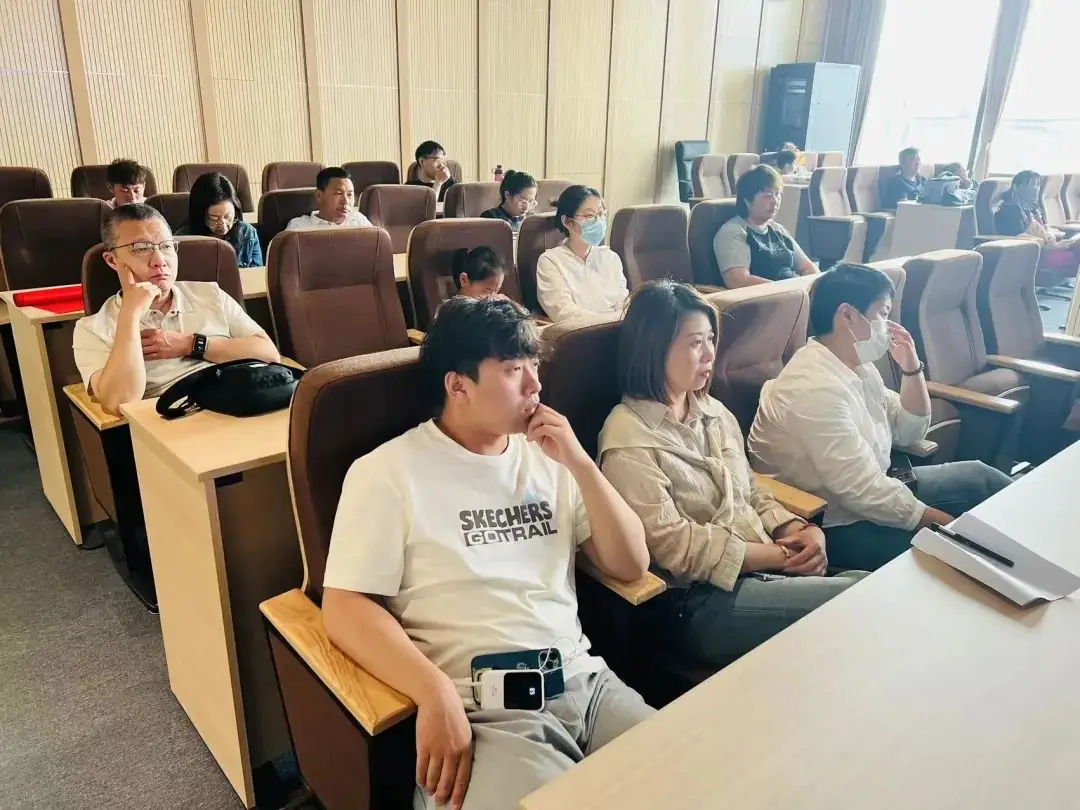 书香路北 | 指点迷津解疑惑,助力高考明方向!路北区图书馆2024年高考志愿填报公益讲座顺利举办! 第8张