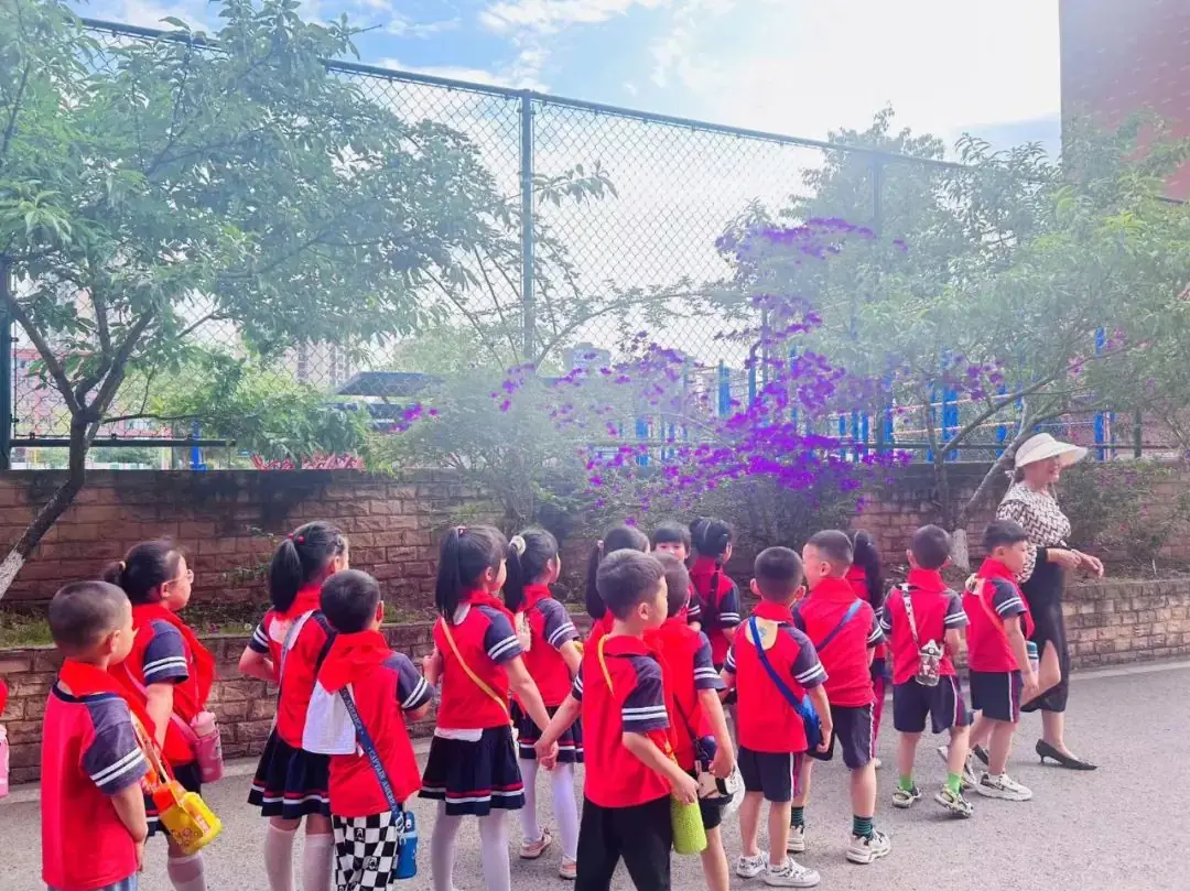 【凤幼动态】“初遇小学 筑梦成长”——幼小衔接之走进小学大班活动 第25张 【凤幼动态】“初遇小学 筑梦成长”——幼小衔接之走进小学大班活动 第25张