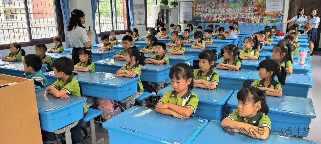 参观小学初体验,幼小衔接零距离——嵩南幼儿园大班幼儿走进电报路教育集团何其芳小学 第24张