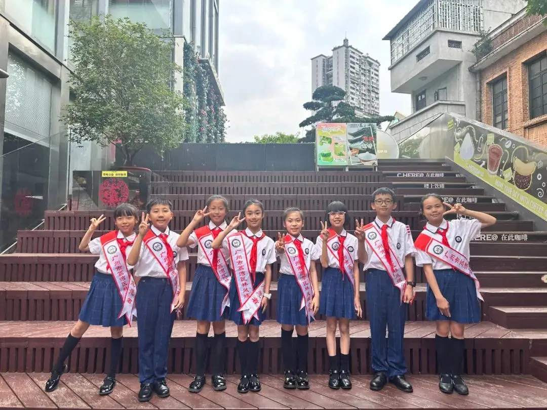 少先队 | 林凤娥小学红领巾讲解员到永庆坊开展非遗文化志愿宣讲活动 第2张 少先队 | 林凤娥小学红领巾讲解员到永庆坊开展非遗文化志愿宣讲活动 第2张
