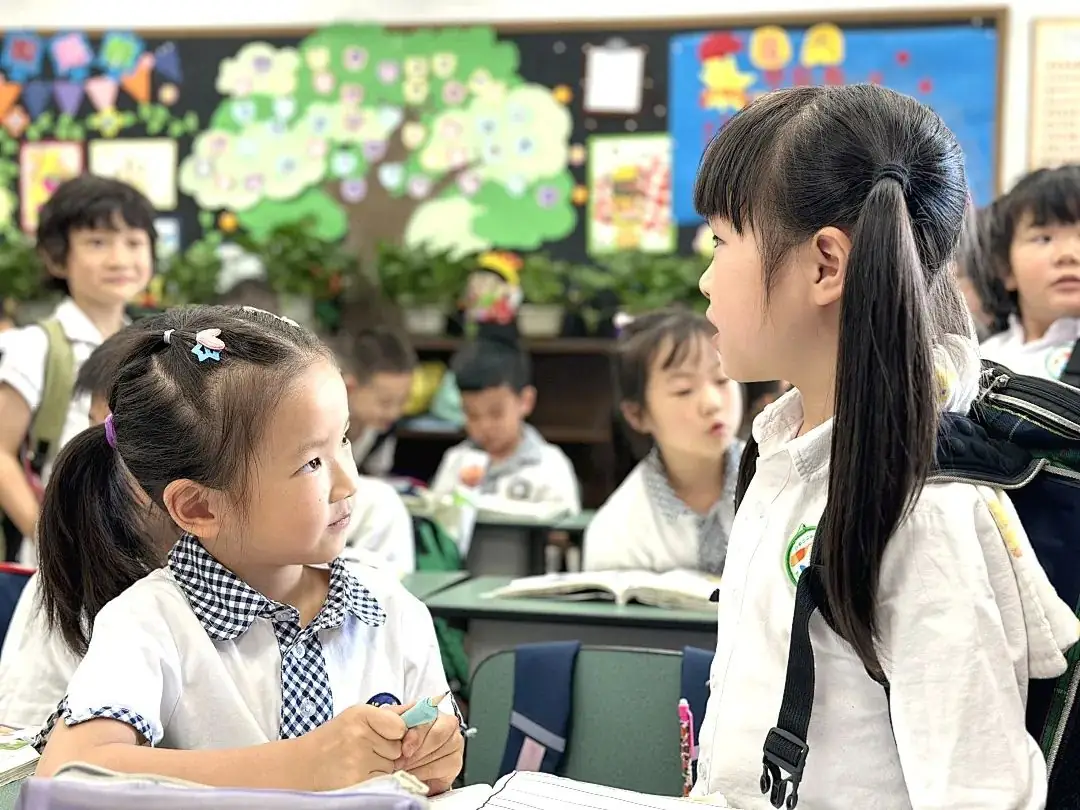 【奇乐睿幼儿园】——“初探小学·礼遇成长”大班组参观小学活动 第66张 【奇乐睿幼儿园】——“初探小学·礼遇成长”大班组参观小学活动 第66张