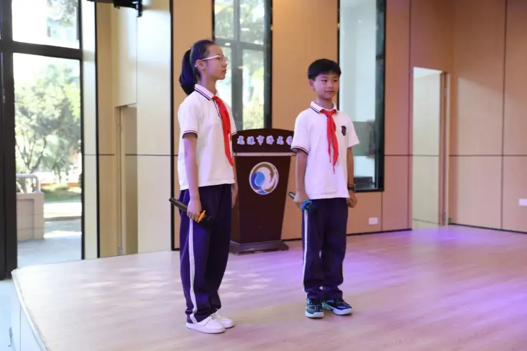 龙港市2024年“晴朗六月”中考考前讲座走进潜龙学校 第7张 龙港市2024年“晴朗六月”中考考前讲座走进潜龙学校 第7张