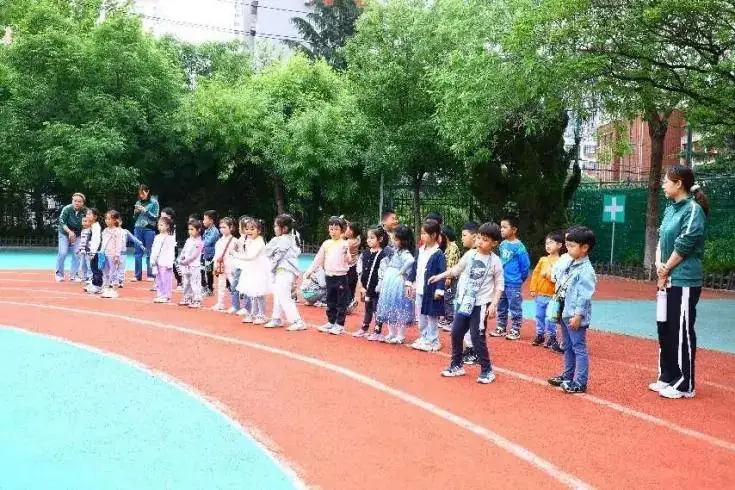 【和乐辽源•幼小衔接】初探小学 礼遇成长——青岛辽源路小学幼小衔接校园开放日活动侧记 第34张
