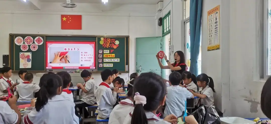 小学精准教研 助力金平教育高质量发展 | 2023——2024学年度第二学期第十二周小学教学教研活动集锦(一) 第10张 小学精准教研 助力金平教育高质量发展 | 2023——2024学年度第二学期第十二周小学教学教研活动集锦(一) 第10张