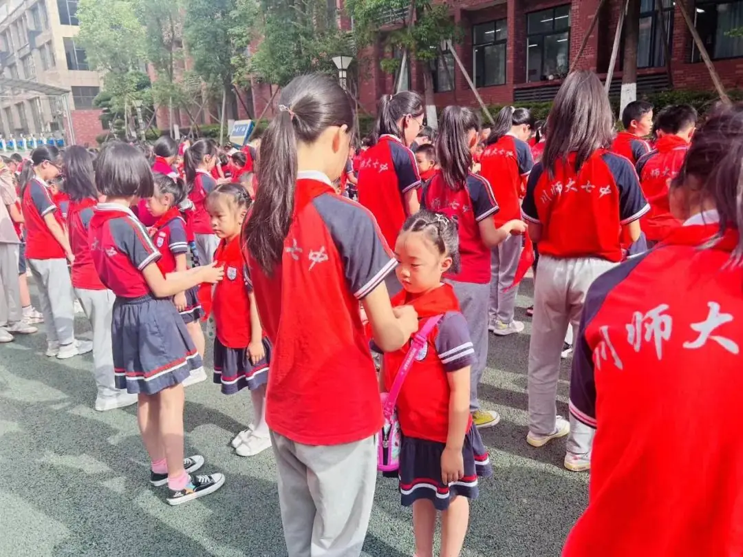 【凤幼动态】“初遇小学 筑梦成长”——幼小衔接之走进小学大班活动 第19张 【凤幼动态】“初遇小学 筑梦成长”——幼小衔接之走进小学大班活动 第19张