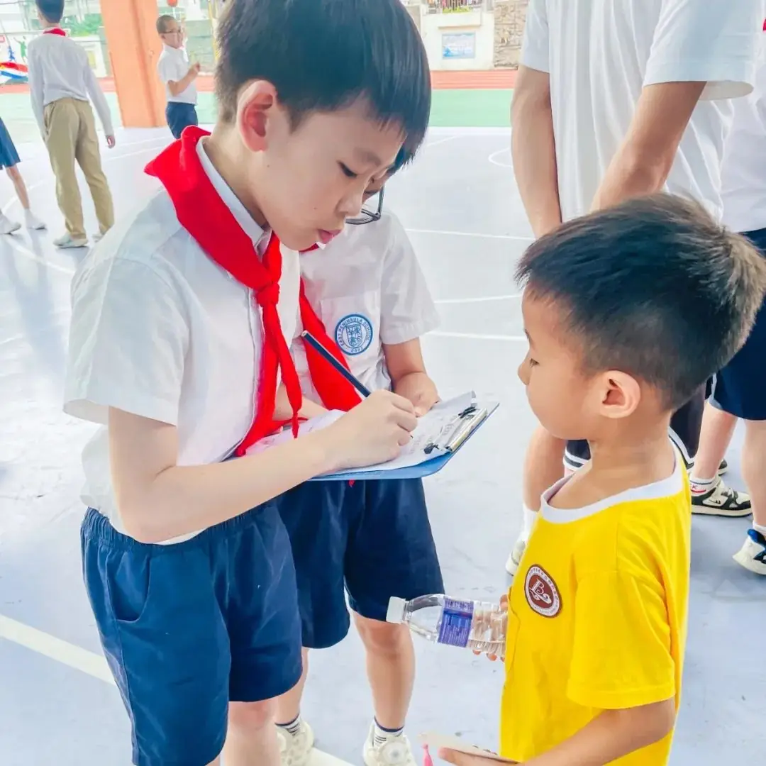 初探小学“幼”见成长——半岛苑幼儿园幼小衔接之参观小学活动 第49张