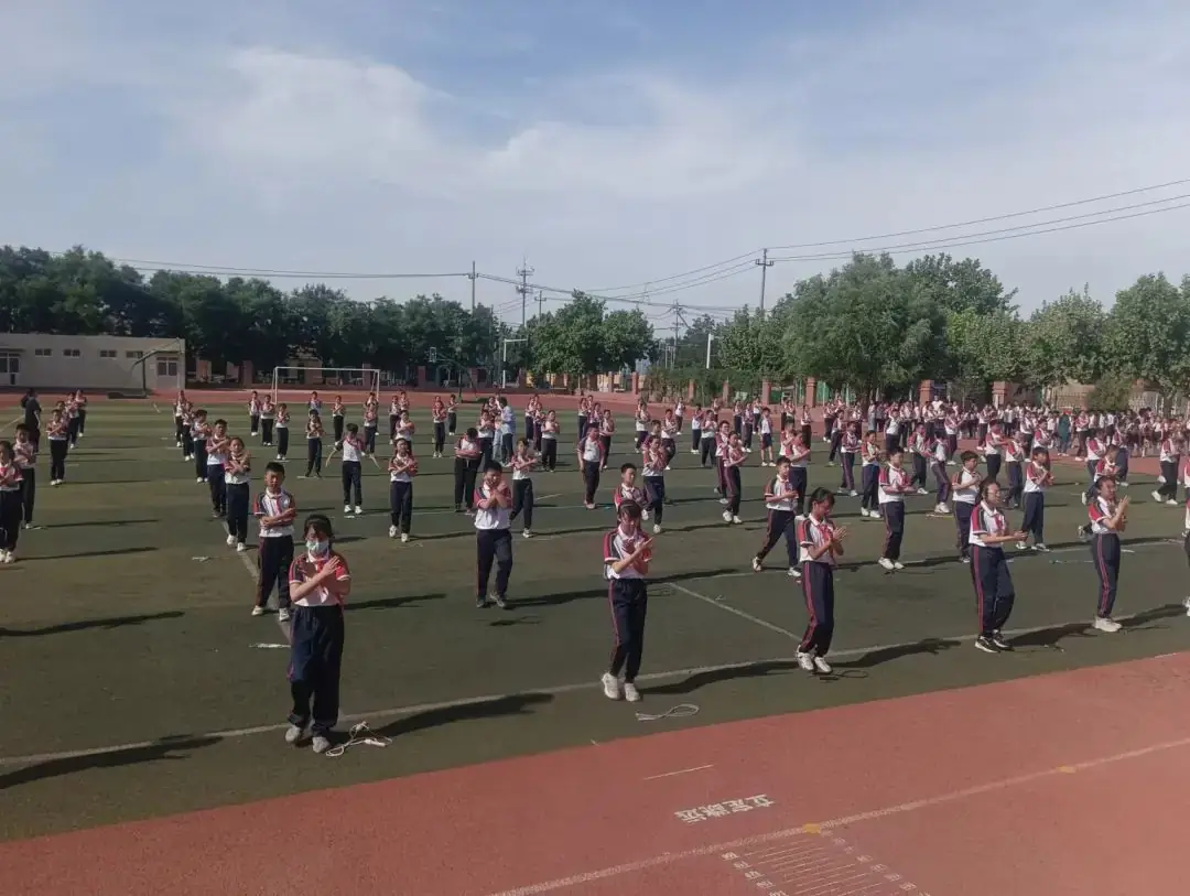 实小动态丨坊子区实验小学举行阳光大课间展示活动 第18张 实小动态丨坊子区实验小学举行阳光大课间展示活动 第18张