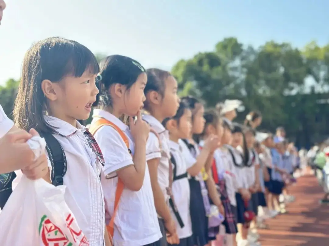 【奇乐睿幼儿园】——“初探小学·礼遇成长”大班组参观小学活动 第31张 【奇乐睿幼儿园】——“初探小学·礼遇成长”大班组参观小学活动 第31张