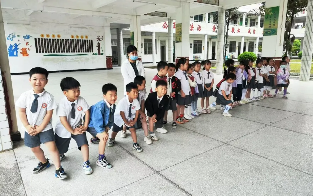 【幼小衔接】我与小学零距离——走进登塘小学 第34张 【幼小衔接】我与小学零距离——走进登塘小学 第34张