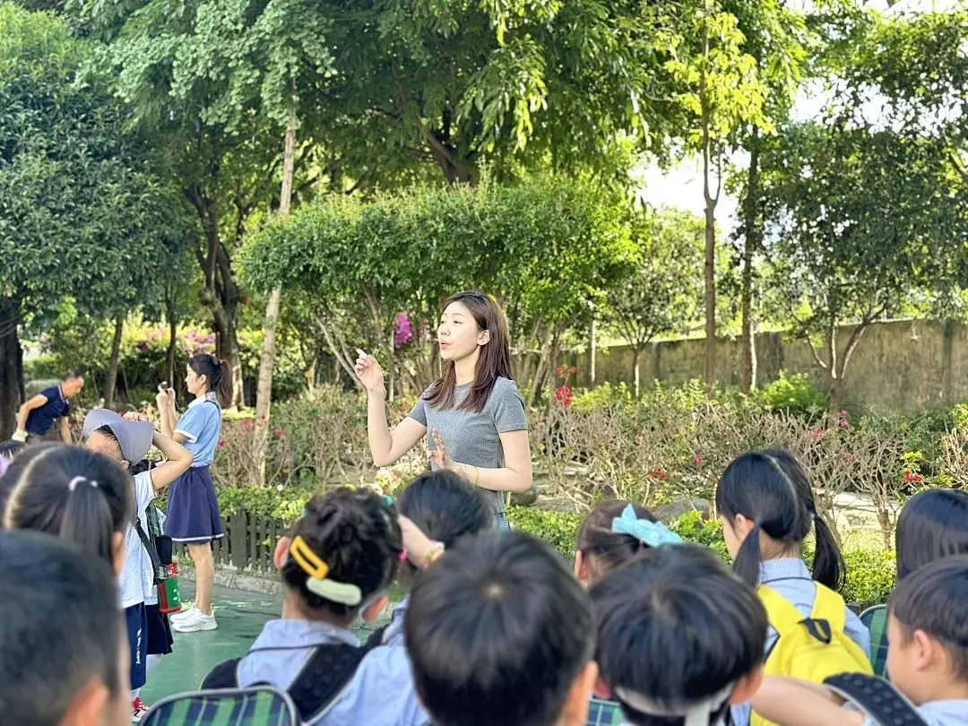 【奇乐睿幼儿园】——“初探小学·礼遇成长”大班组参观小学活动 第25张 【奇乐睿幼儿园】——“初探小学·礼遇成长”大班组参观小学活动 第25张