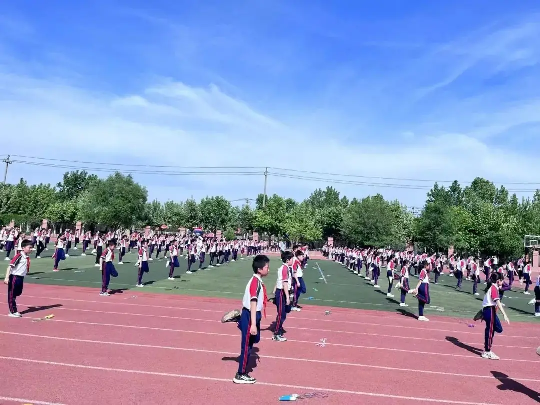 实小动态丨坊子区实验小学举行阳光大课间展示活动 第12张 实小动态丨坊子区实验小学举行阳光大课间展示活动 第12张