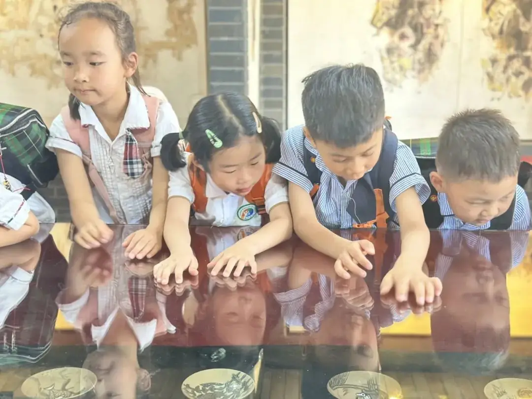 【奇乐睿幼儿园】——“初探小学·礼遇成长”大班组参观小学活动 第52张 【奇乐睿幼儿园】——“初探小学·礼遇成长”大班组参观小学活动 第52张