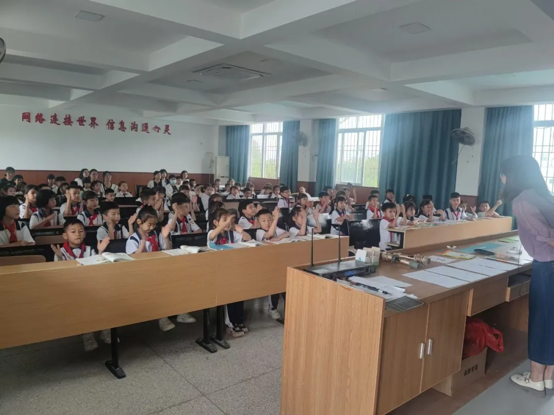 【幼小衔接】我与小学零距离——走进登塘小学 第24张 【幼小衔接】我与小学零距离——走进登塘小学 第24张