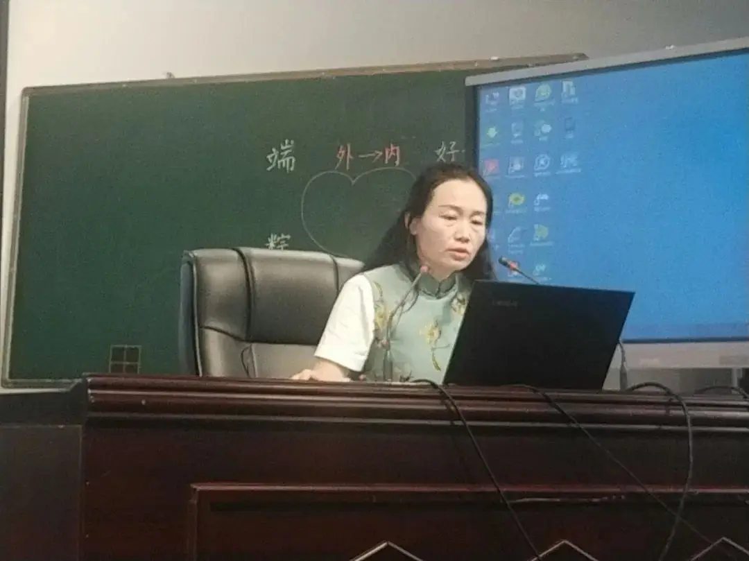 北京市海淀区双榆树中心小学到耿马自治县城关完全小学开展友谊校教学交流活动 第22张 北京市海淀区双榆树中心小学到耿马自治县城关完全小学开展友谊校教学交流活动 第22张