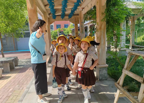 【初探小学 助力成长】 维也纳幼儿园参观甲骨文小学 第29张 【初探小学 助力成长】 维也纳幼儿园参观甲骨文小学 第29张