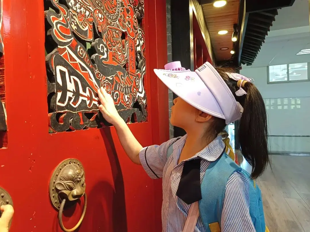 【奇乐睿幼儿园】——“初探小学·礼遇成长”大班组参观小学活动 第42张 【奇乐睿幼儿园】——“初探小学·礼遇成长”大班组参观小学活动 第42张