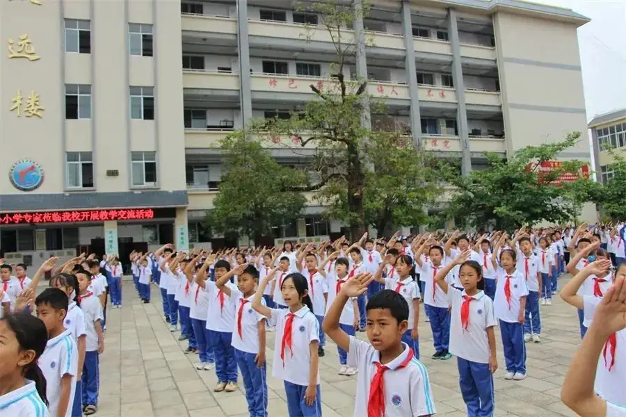 北京市海淀区双榆树中心小学到耿马自治县城关完全小学开展友谊校教学交流活动 第3张 北京市海淀区双榆树中心小学到耿马自治县城关完全小学开展友谊校教学交流活动 第3张