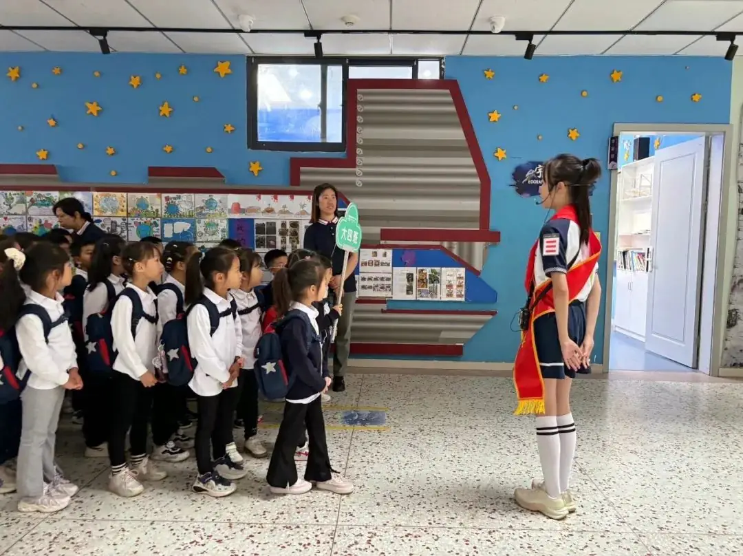 走进小学,赴成长之约 第24张 走进小学,赴成长之约 第24张