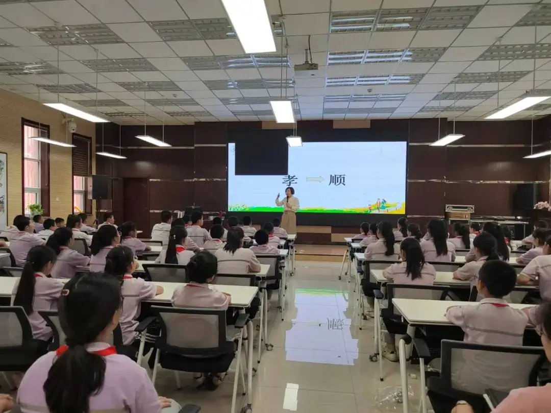 美好人生从良好品格开始——阜康市第五小学六年级心理健康团体辅导活动 第3张 美好人生从良好品格开始——阜康市第五小学六年级心理健康团体辅导活动 第3张