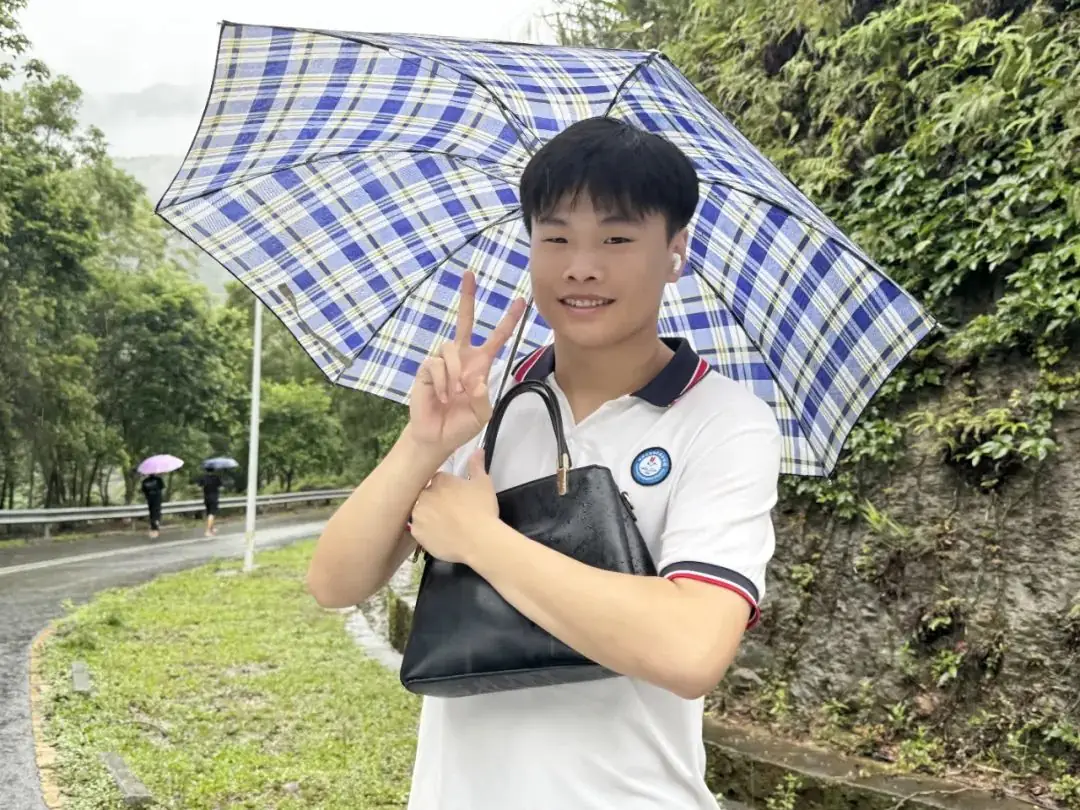 户外徒步 风雨无阻 释放压力 迎接高考 第22张
