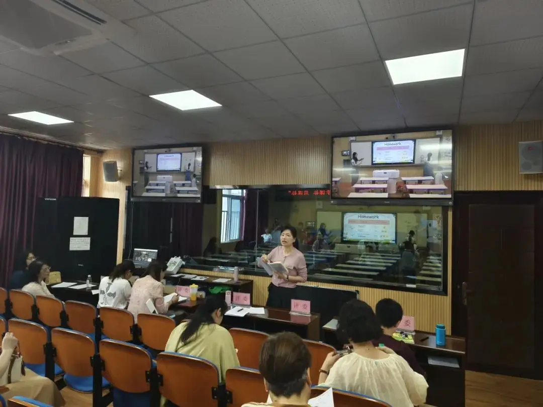 【中隐小学 · 教育教学】以赛促教,赋能成长,启航新征程——中隐小学承办秀峰区英语学科第三届英语“启秀教师”大赛 第4张 【中隐小学 · 教育教学】以赛促教,赋能成长,启航新征程——中隐小学承办秀峰区英语学科第三届英语“启秀教师”大赛 第4张