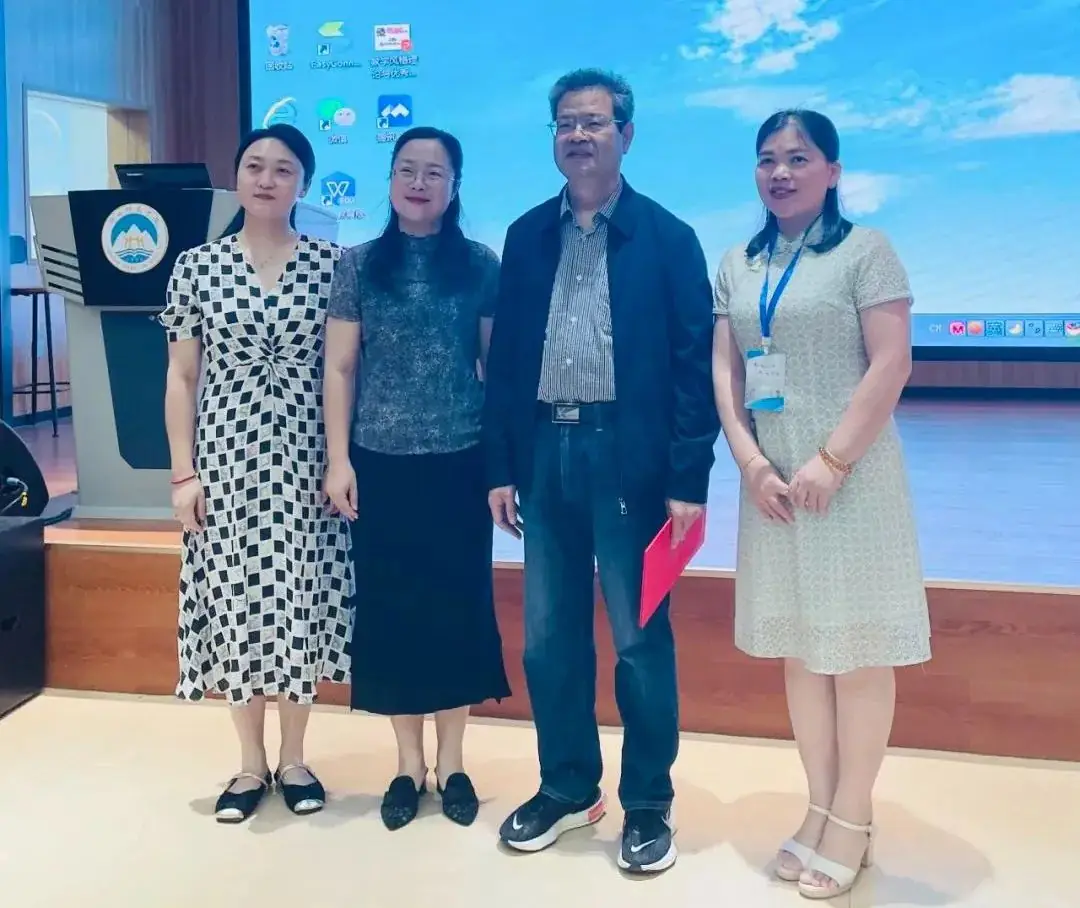 【项目动态·小学文科名教师】不负韶华踏歌行 且学且思向未来 第4张 【项目动态·小学文科名教师】不负韶华踏歌行 且学且思向未来 第4张
