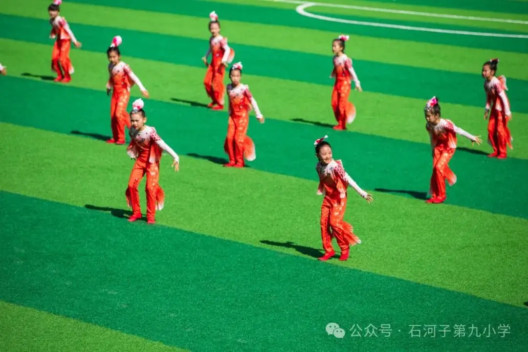 石河子第九小学“龙图大展 青衿致远”首届体艺节暨建校两周年庆典 第36张