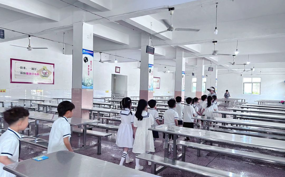 【精彩董幼】参观小学初体验,幼小衔接促成长——董北幼儿园大班幼小衔接主题活动 第89张 【精彩董幼】参观小学初体验,幼小衔接促成长——董北幼儿园大班幼小衔接主题活动 第89张